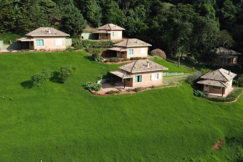 Recanto Dos Beija Flores, Chale Lantana B Monte Alegre do Sul Exterior foto